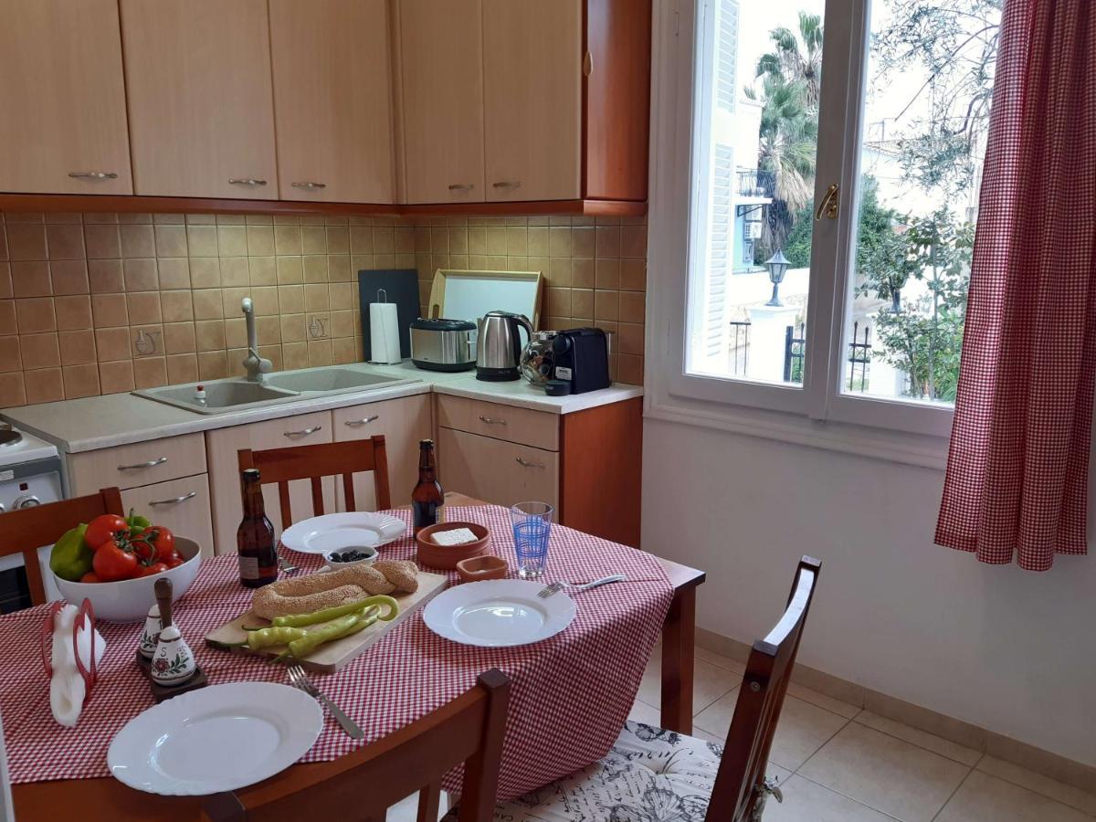 Dapia Holiday Home Spetses Town Ngoại thất bức ảnh