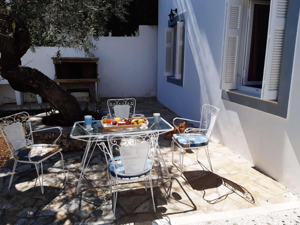 Dapia Holiday Home Spetses Town Ngoại thất bức ảnh