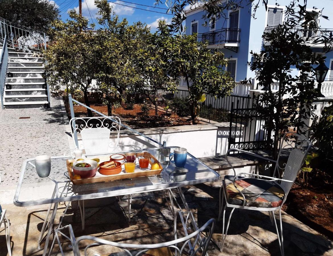 Dapia Holiday Home Spetses Town Ngoại thất bức ảnh