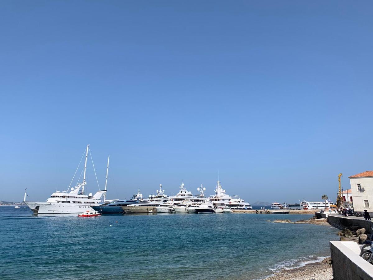 Dapia Holiday Home Spetses Town Ngoại thất bức ảnh