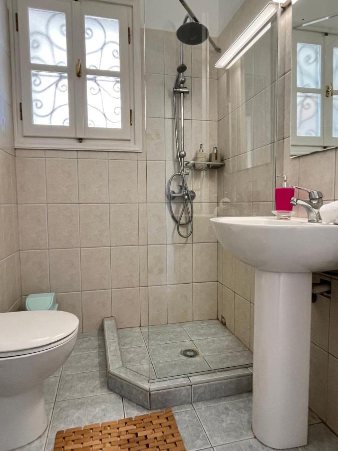 Dapia Holiday Home Spetses Town Ngoại thất bức ảnh